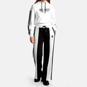 Ensemble de survêtement d'hiver respirant en V lourd 100% coton pour femmes personnalisées avec blocs de couleurs imprimés fermeture à col rond avant sportif - Product Image 1