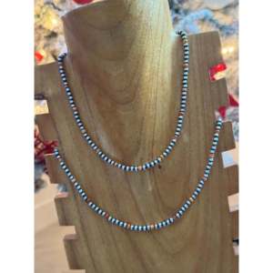 Collier de perles Navajo en argent sterling incrusté de diamants et d'ormeaux rouges/oranges, avec chaîne plaquée or, idéal pour mariages et cadeaux - Product Image 3