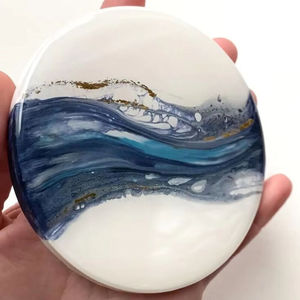 Dessous de verre en résine faits à la main avec des tapis de boisson époxy tourbillon bleu océan parfaits pour la maison table basse salle à manger et coffrets cadeaux - Product Image 2