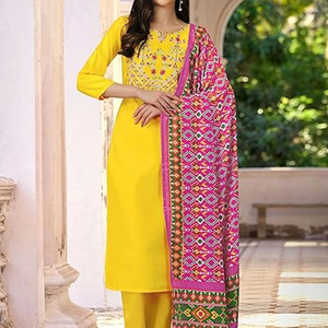 Colección de mujeres paquistaníes 2025, venta al por mayor, traje de colección de verano de alta calidad con estampado Kurti cosido y descosido - Product Image 4
