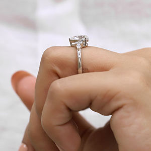 Anillo de Compromiso de Oro Rosa de 18 Quilates con Diamante en Forma de Pera de 2 Quilates, Certificado por GRA, Regalo de San Valentín para Mujer - Product Image 2