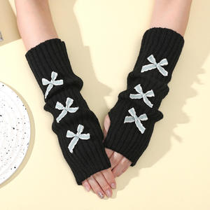 Gants de bras demi-doigts chauds en nylon de couleur unie pour femmes avec nœud mignon pour le sport en plein air - Product Image 2