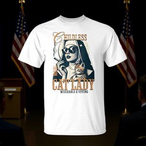 T-shirt « Lady chat sans enfant » pour les personnes qui souffrent de manque d'enfants - Product Image 3