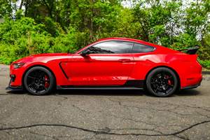 FORD MUSTANG SHELBY GT350R USADO CON VOLANTE A LA IZQUIERDA/DERECHA - Product Image 6