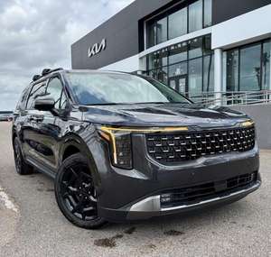 Descuento Disponible 2025 Kia Carnival Híbrido SX Prestige FWD 4D Furgoneta de Pasajeros - Product Image 1