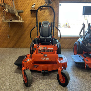 Compre el Nuevo Cortacésped Industrial Kubota Z726x 2026 con Motor Diésel de 4 Tiempos y Caja Recolectora de Césped de 100L - Product Image 1