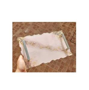 Bandeja Rectangular de Resina Epoxi Natural con Papel de Oro, Utensilios de Cocina, Bandeja para Servir Alimentos y Frutas, Bandeja de Resina Más Vendida con Papel de Oro - Product Image 1