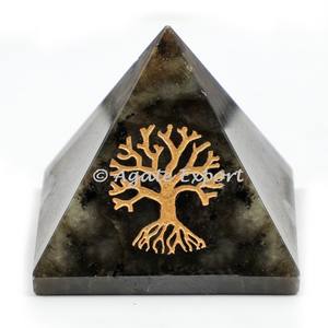 Pyramides en résine générateur d'énergie en résine Orgonite Orgone cristal Chakra pyramide en pierre pour esprit - Product Image 5