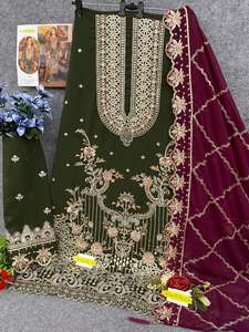 La collection spéciale Eid la plus vendue costume pakistanais lourd avec séquences brodées au meilleur prix - Product Image 4