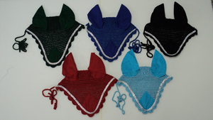 Bonnet d'oreille de cheval en crochet durable fait à la main Voile de mouche élégant avec garniture de paillettes pour l'entraînement d'équitation et les ensembles assortis de compétition - Product Image 5