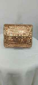 Sac à bandoulière en métal mosaïque plaqué or pour femme, pochette unique, perle plaquée or, charme luxueux, pochette de soirée pour femme, bijoux de mode pour mariage - Product Image 3