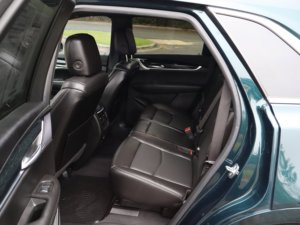 Cadillac XT5 FWD Premium Luxury d'occasion propre 2025 - Product Image 6