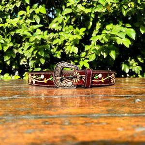 Cinturón Occidental de Cuero Genuino con Diseño Paisley Acabado a Mano para Hombre y Mujer con Hebilla de Aleación de Zinc Premium de 40 mm Duradero - Product Image 3