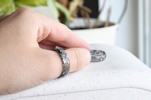 Resin Acrylic Rings Round Shape Handcrafted Love Ring Women Party Jewelry Wholesale Supply for Best Price - Product Image 6