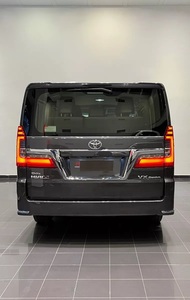 (W&T) Toyota HiAce Van d'occasion 2022, automatique, intérieur cuir, essence, pneus R17, conduite à gauche, véhicule d'occasion - Product Image 2