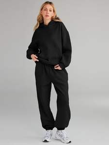 Ensemble de survêtement pour femmes noires en deux pièces, sweat-shirt ample, pantalon de survêtement ample, mode automne, avec poches - Product Image 2