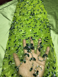 Collection de mariage formelle, tissu en dentelle noire nigériane, luxe, 100% polyester, fait main, design floral en cristal argenté - Product Image 6