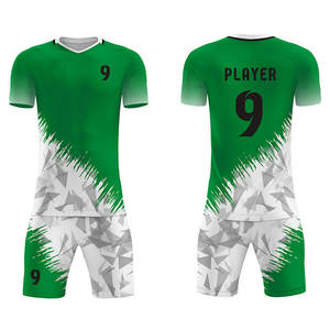 Maillots de football et uniformes d'équipe à prix compétitif Produits chauds à vendre fabriqués au Pakistan Technique d'impression par sublimation - Product Image 1