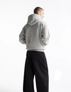 Sweat-shirt gris pour homme avec cordon de serrage réglable, poche avant et coupe ample décontractée pour plus de confort - Product Image 3