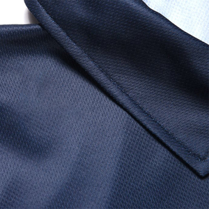 Camiseta de Polo Ecuestre para Mujer, Camiseta Interior de Poliéster con Estampado por Sublimación, Personalizable, Hecha en Pakistán - Product Image 3