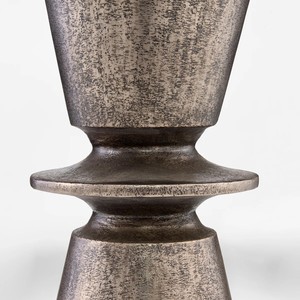 Nouvelle table d'appoint en aluminium au design tendance et haut rond en aluminium coulé à la main pour meubles de salon et de chambre à coucher - Product Image 5