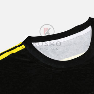 Ensemble d'uniformes de football, uniforme de football à haute sublimation pour adultes, uniforme de football personnalisé de meilleure couleur pour adultes - Product Image 3