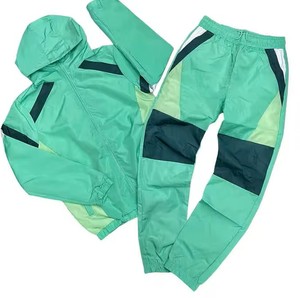 Nouvelle conception plusieurs couleurs hommes coupe-vent ensemble anti-rides respirant poids léger conceptions uniques coupe-vent ensemble pour les femmes - Product Image 1