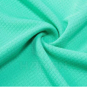 Ensemble d'uniformes de basket-ball personnalisés avec coutures durables, impression par sublimation complète et option de nom d'équipe - Product Image 4