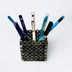 ที่ใส่ปากกาทำจากโลหะตามสั่งมีรายละเอียดที่ดีสำหรับของขวัญสร้างแบรนด์สำนักงานและกิจกรรมส่งเสริมการขายทางธุรกิจ - Product Image 4