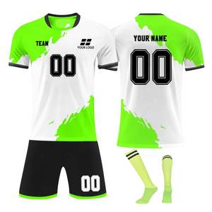 Uniforme de football Sublimation 7V7-Chemises et shorts en maille confortables-Ensemble élégant avec quantité minimale de commande bas et haute qualité - Product Image 3