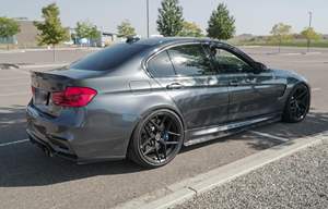 BMW M3 COMPETITION PACKAGE d'occasion 2018, conduite à gauche/droite - Product Image 3