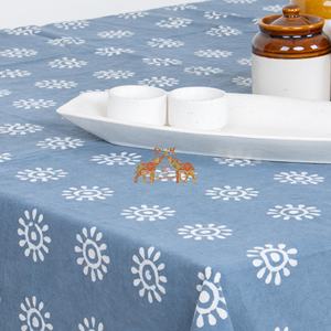 Mantel de mesa con diseño floral Dabu de la India, hecho a mano con estampado en bloque, mantel de algodón suave para mesa de comedor. - Product Image 5