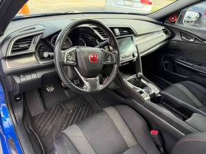 Honda Civic d'occasion 2018 à bas prix à vendre - Product Image 3