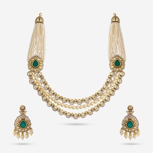 Kundan Necklace 187887 Elegant <b>Wedding</b> <b>Accessory</b> - Product Image 1