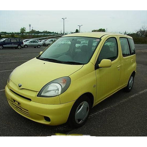 Toy-ota Funcargo Automatic Hatchback d'occasion Caractéristiques de sécurité avancées, extérieur élégant et intérieur confortable - Product Image 1