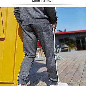 Conjunto de chándal para hombre al por mayor, chándal personalizado para hombre, ropa de entrenamiento de gimnasio subido por Dress Sports - Product Image 5