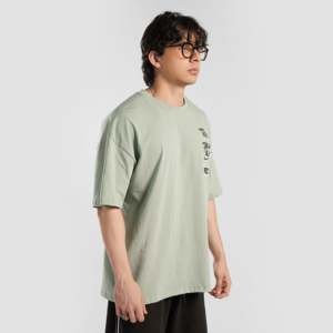 เสื้อยืดเจอร์ซีย์สีเขียวอ่อนลายเรียบ รุ่น Only Motive ดีไซน์น้ำหนักเบาพิเศษสำหรับออกกำลังกาย พิมพ์ลายด้วยเทคนิคซิลค์สกรีน - Product Image 3