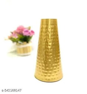 Vase design à pois martelés en métal Accent décoratif élégant pour le salon Table à manger Chambre à coucher Bureau et décoration intérieure moderne - Product Image 6