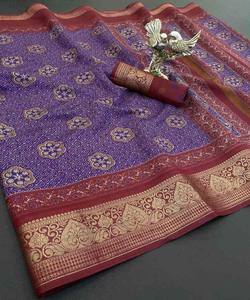 TRENDING DOLA SILK BANDHANI PRINTED JACQUARD WORK <b>SAREE</b> WITH UNSTITCHED BLOUSE PARTY WEAR WHOLESALE PRICE ETHNIC GARMENT <b>PURPLE</b> - Product Image 2