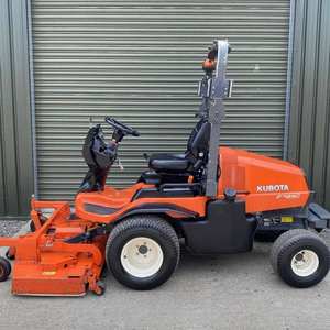 ACHETER LA TONDEUSE À GAZON AUTOMOTRICE KUBOTA F3890 - Product Image 1