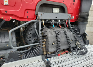 Cabeza Tractora Usada de Alta Calidad Premium 1845 4X4, Camión Industrial para Bricolaje, OEM/ODM, Garantía de 3 Años Disponible, Exportación a Francia - Product Image 5