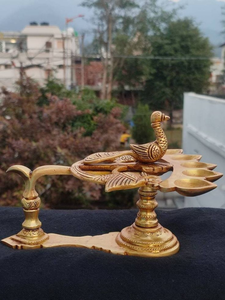 Design fraîchement beau Diwali gravé en laiton fait à la main en laiton traditionnel Kuber profond/Diya/lampe à huile - Product Image 3
