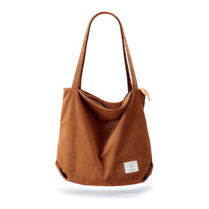 Solución de almacenamiento multiusos impresa con logotipo personalizado Bolsas de mano Aspecto moderno con función práctica Bolsas de mano - Product Image 2