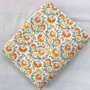 Chất lượng xuất hiện tốt với in khối gọn gàng và các mẫu rõ ràng vải này có nhắc bạn về bất kỳ bản in Ấn Độ truyền thống nào không - Product Image 2