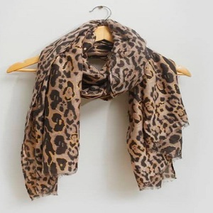 Wholesale Custom Logo Print summer stylish products handmade <b>Scarves</b> Women Men Baby Fashion <b>Square</b> polyester <b>silk</b> <b>Scarf</b> - Product Image 4