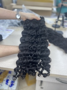 Vente en gros d'extensions de cheveux vierges 100% meilleurs vendeurs de cheveux bruts pour les cheveux humains naturels non traités du Vietnam et du Cambodge - Product Image 2