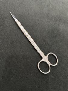 Tijera de acero inoxidable de alta precisión afilada con herramienta quirúrgica Manual de inserción Tc para hospitales y clínicas - Product Image 2