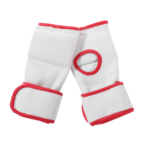 ถุงมือบุเจลด้านในสำหรับชกมวยพร้อมสายรัดข้อมือผ้าฝ้ายหรือยางยืด - Product Image 1