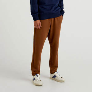 Pantalones Deportivos Formales Personalizados para Hombre, de Peso Medio, Ecológicos, Transpirables, Resistentes al Viento, con Cintura Elástica, Logotipo Central, Tela de Algodón y Felpa - Product Image 4