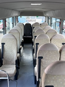 BUS TO-YOTA COASTER 2019 D'OCCASION/NEUF, Turbo Diesel 4x4, Boîte Automatique, Toit Ouvrant, Sièges en Cuir Foncé, 6 Places, Euro VI, Alliage d'Aluminium, SUV LE - Product Image 5